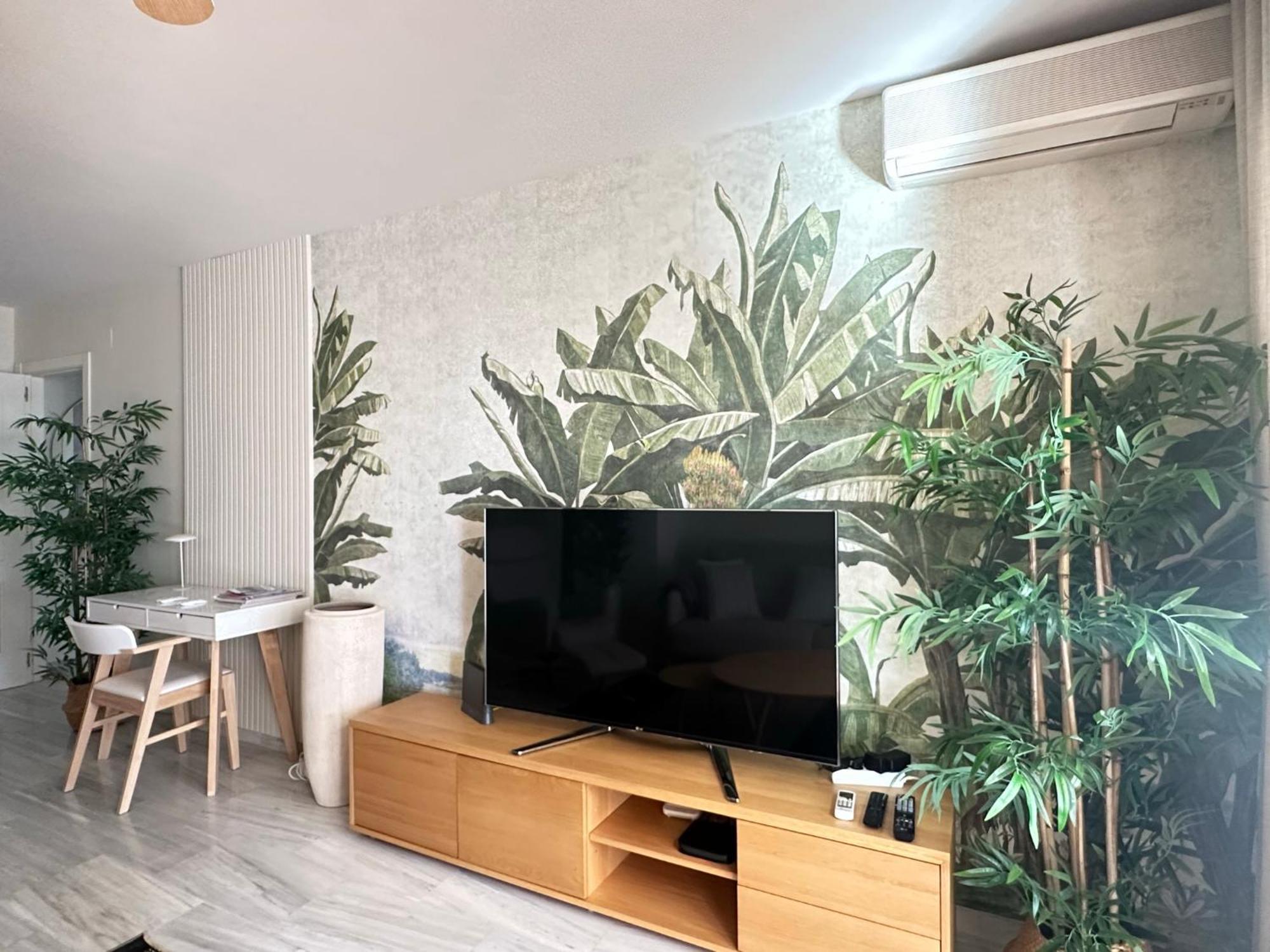 2 Bed Penthouse With Sea View Διαμέρισμα Τορρεμολίνος Εξωτερικό φωτογραφία