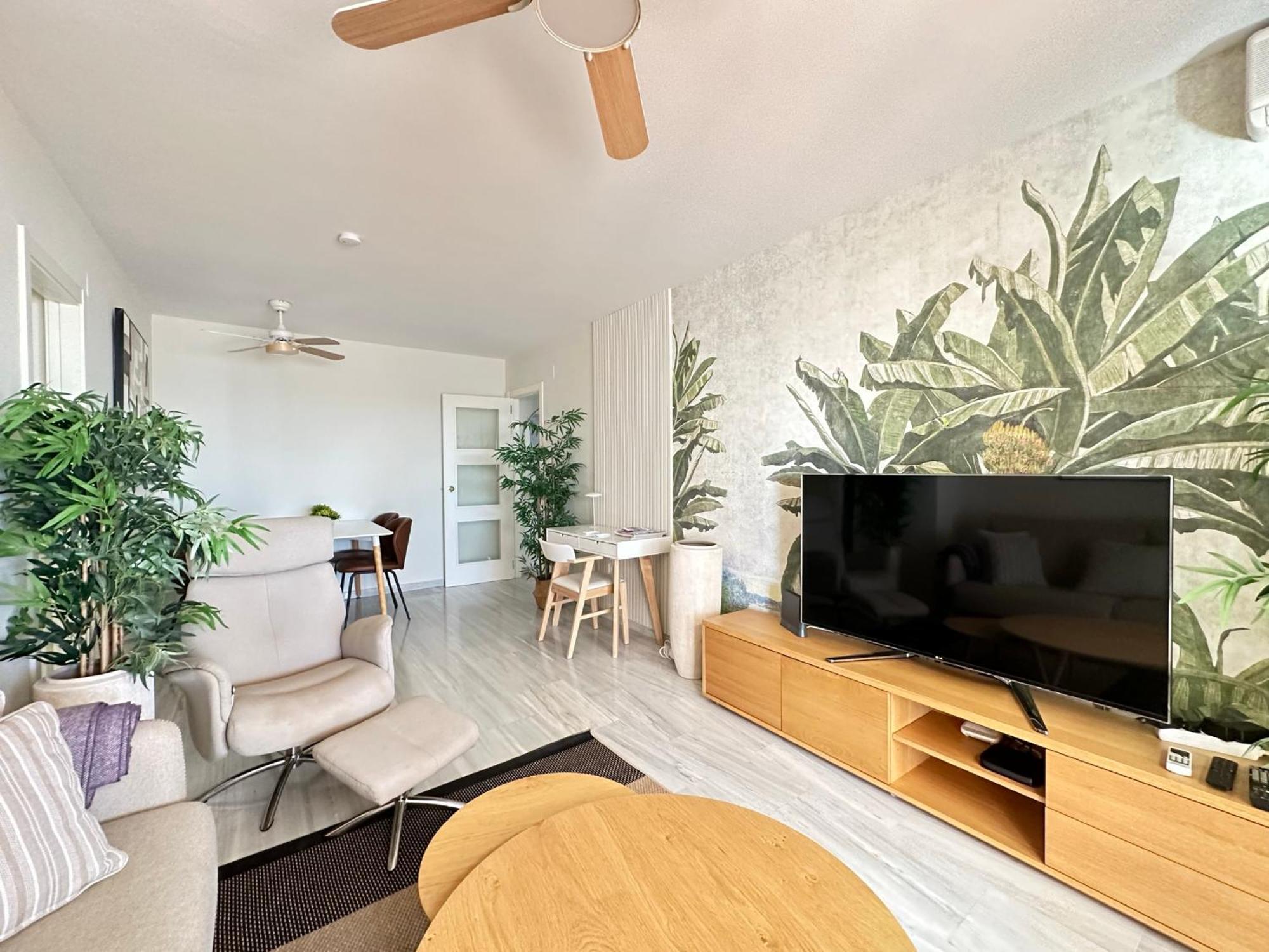 2 Bed Penthouse With Sea View Διαμέρισμα Τορρεμολίνος Εξωτερικό φωτογραφία